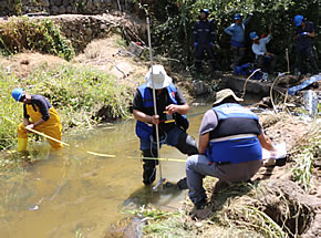 MOP fiscaliza posible afectación del río Coelemu tras rotura del atravieso de aguas servidas de sanitaria